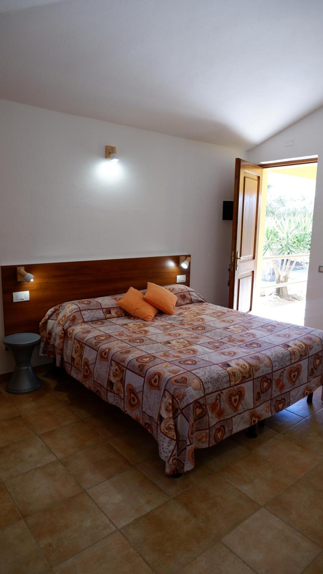 Agriturismo Su Solianu Bari Sardo Buitenkant foto